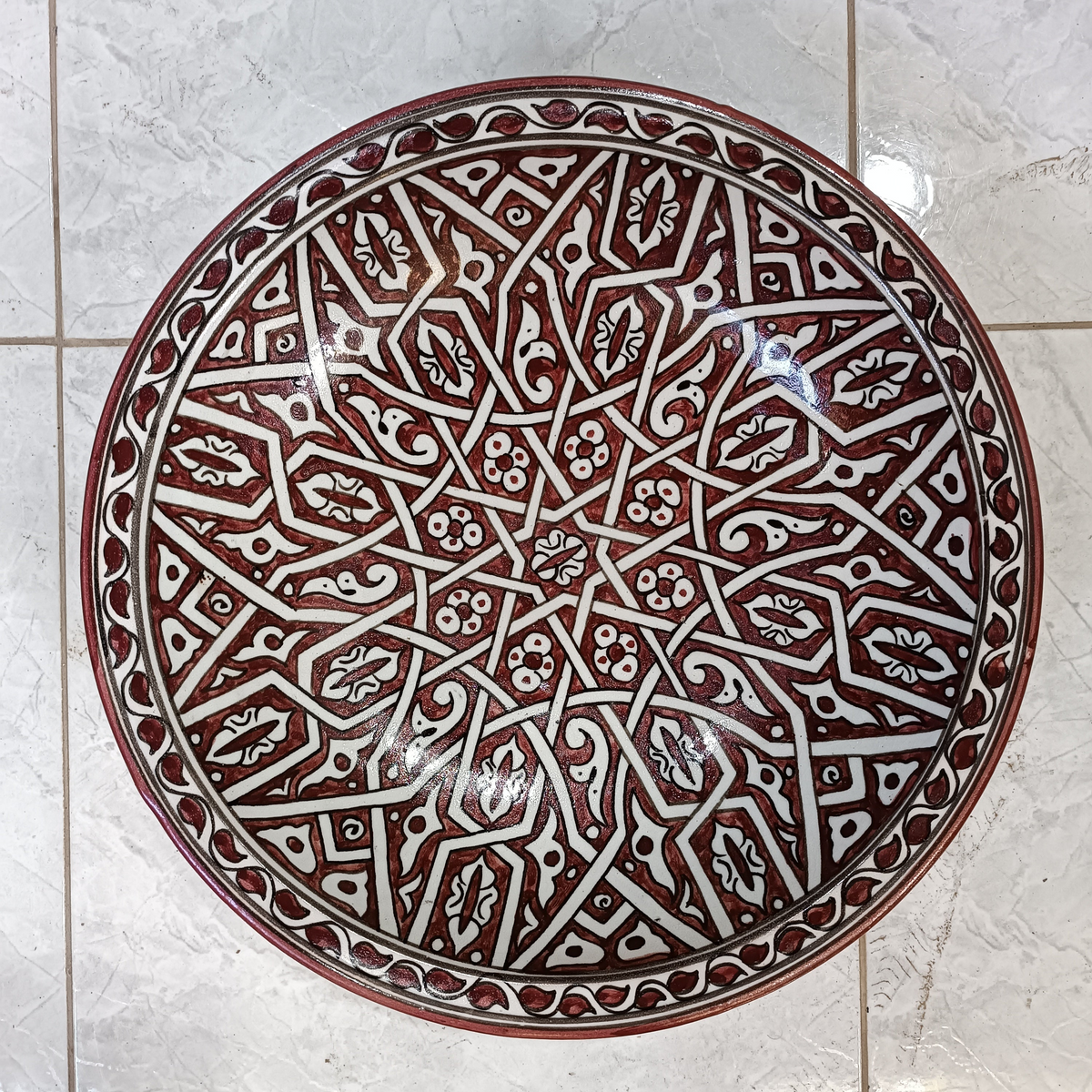 Handmade Moroccan Ceramic Serving Bowl – Red & White Hand-Painted Berber Style – 30 cm