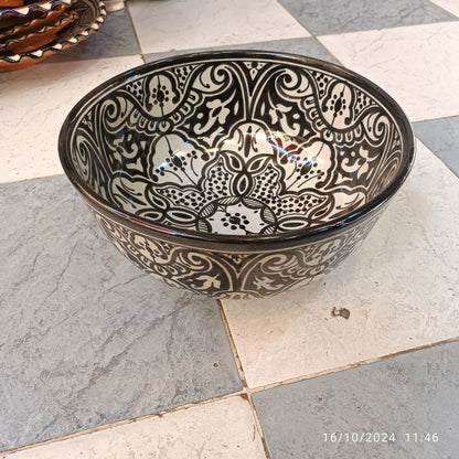 Moroccan Ceramic Decorative bowl – black & White handmade and hand painted