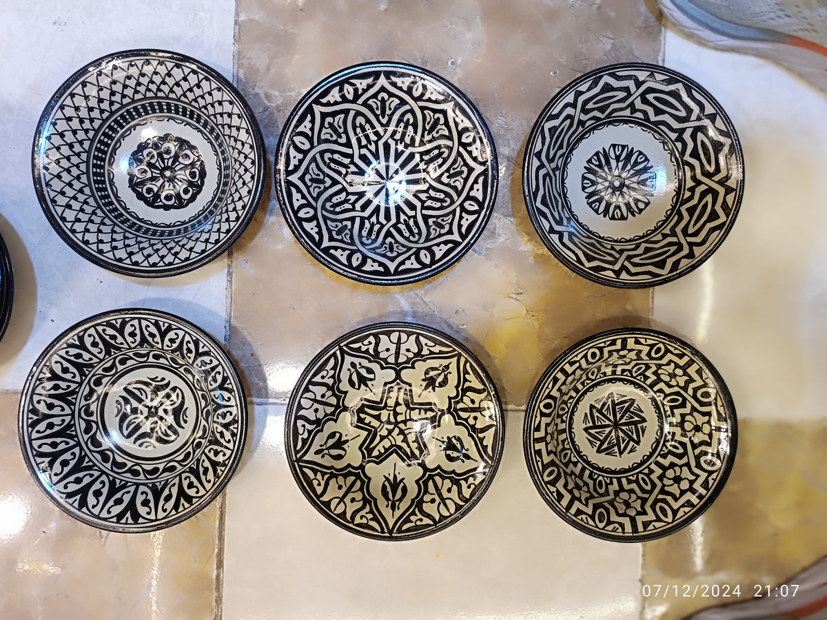 Set of 6 Moroccan Ceramic Bowls – Hand-Painted Berber Design, 20 cm (7.9")