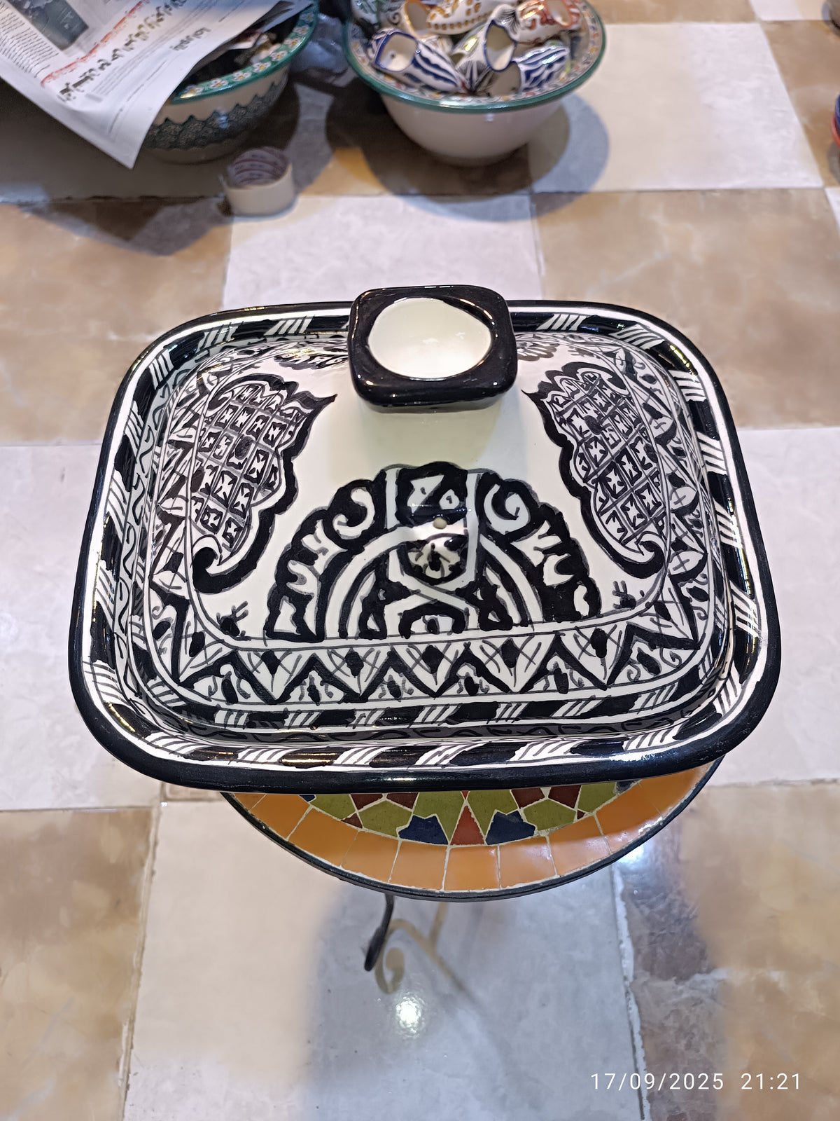 Square Black Moroccan Tagine – Ceramic Cooking Pot 24 × 29 cm